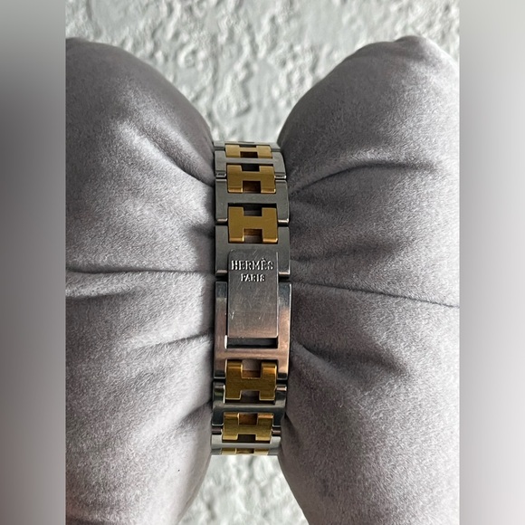 HERMÈS RALLYE 18K Yellow Gold-Plated ladies watch - Picture 9 of 17